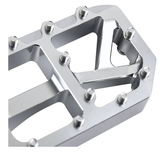 Emoto foot pegs (silver)